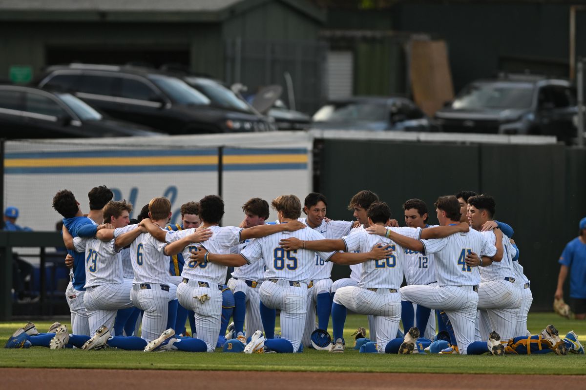 UCLA Bruins baseball team huddles up before an NCAA baseball game between University of Southern California and University of California Los Angeles on Friday, April 3, 2026 at Jackie Robinson Stadium in Los Angeles Calif UCLA Bruins baseball team huddles up before an NCAA baseball game between University of Southern California and University of California Los Angeles on Friday, April 3, 2026 at Jackie Robinson Stadium in Los Angeles Calif