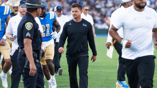 UCLA prepares for ranked matchup with Oregon after bye week taken Westwood (UCLA). Photo by Robert Talamantes - The Sporting Tribune