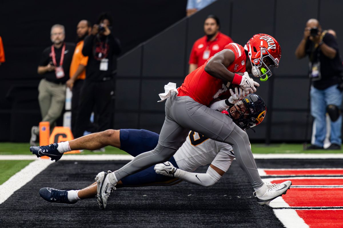 UNLV Rebels WR Taz Reddicks (2) scores a receiving touchdown in the second quarter of a game against the California Golden Bears on Saturday, October 03, 2026, at Allegiant Stadium in Las Vegas, Nevada.