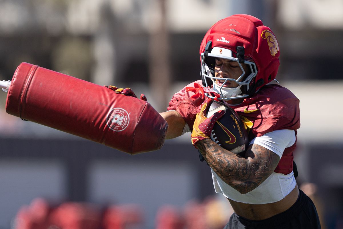 USC players participate in contact progression drills during practice at Howard Jones Field, Wednesday, Aug. 19, 2026, in Los Angeles.