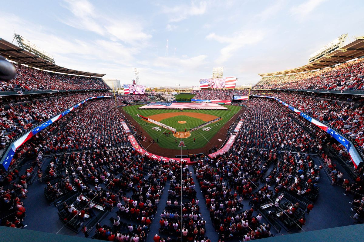 A general view of the stadium during the National Anthem before the game between the Seattle Mariners and Los Angeles Angels at Angel Stadium of Anaheim on April 3, 2026 in Anaheim, California. 