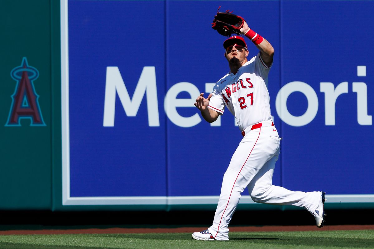 Mike Trout #27 of the Los Angeles Angels catches a fly ball during the game against the Atlanta Braves at Angel Stadium of Anaheim on April 8, 2026 in Anaheim, California. 