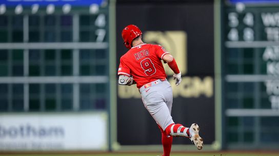 Zach Neto ties franchise record in Angels blowout of Astros taken at Daikin Park (Los Angeles Angels). Photo by Erik Williams-Imagn Images