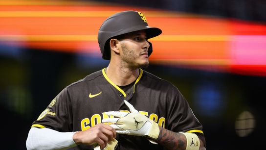 Bullpen blows up late in loss to D-backs, Padres settle for split in Mexico City taken at Estadio Alfredo Harp Helú (San Diego Padres)