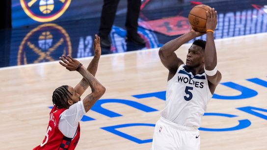 Anthony Edwards freezes Clippers with ice cold flurry taken at Intuit Dome (Los Angeles Clippers)