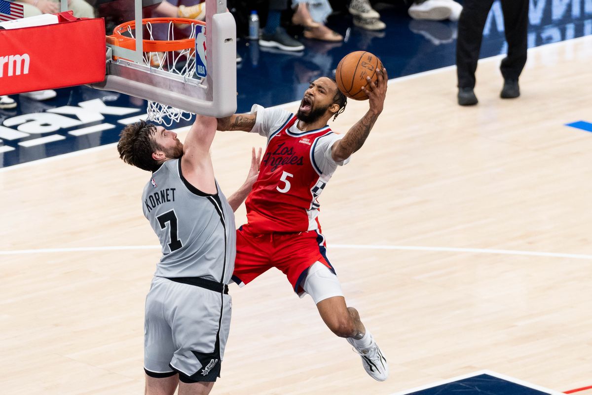 Los Angeles Clippers forward Derrick Jones Jr. (5) attacks the basket during an NBA basketball game against the San Antonio Spurs,Thursday April 2nd, 2026 in Inglewood, California. 