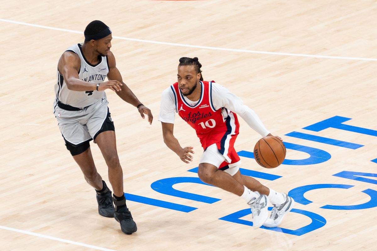 Los Angeles Clippers guard Darius Garland (10) brings the ball up the court during an NBA basketball game against the San Antonio Spurs,Thursday April 2nd, 2026 in Inglewood, California. 