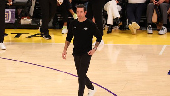 Lakers defeat Wizards, JJ Redick calls shooting a horror movie taken at Crypto.com Arena (Los Angeles Lakers)