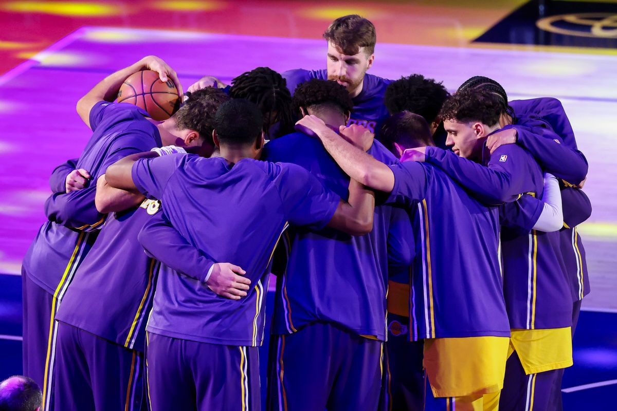 The Los Angeles Lakers huddle before an NBA basketball game against the Oklahoma City Thunder, Tuesday April 7, 2026 in Los Angeles, Calif.