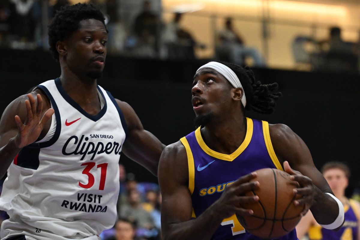 South Bay Lakers forward Arthur Kaluma (47) makes a move under the basket during an NBA G-League playoff game between the San Diego Clippers and the South Bay Lakers Wednesday, April 1, 2026 at UCLA Health Training Center in El Segundo, Calif.