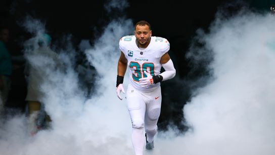 Chargers reunite Alec Ingold with Mike McDaniel ahead of free agency taken at The Bolt (Los Angeles Chargers)