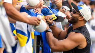 Aaron Donald shares $2.3 billion news after Forbes' March list taken in Los Angeles (Los Angeles Rams). Photo by Jordan Teller - The Sporting Tribune