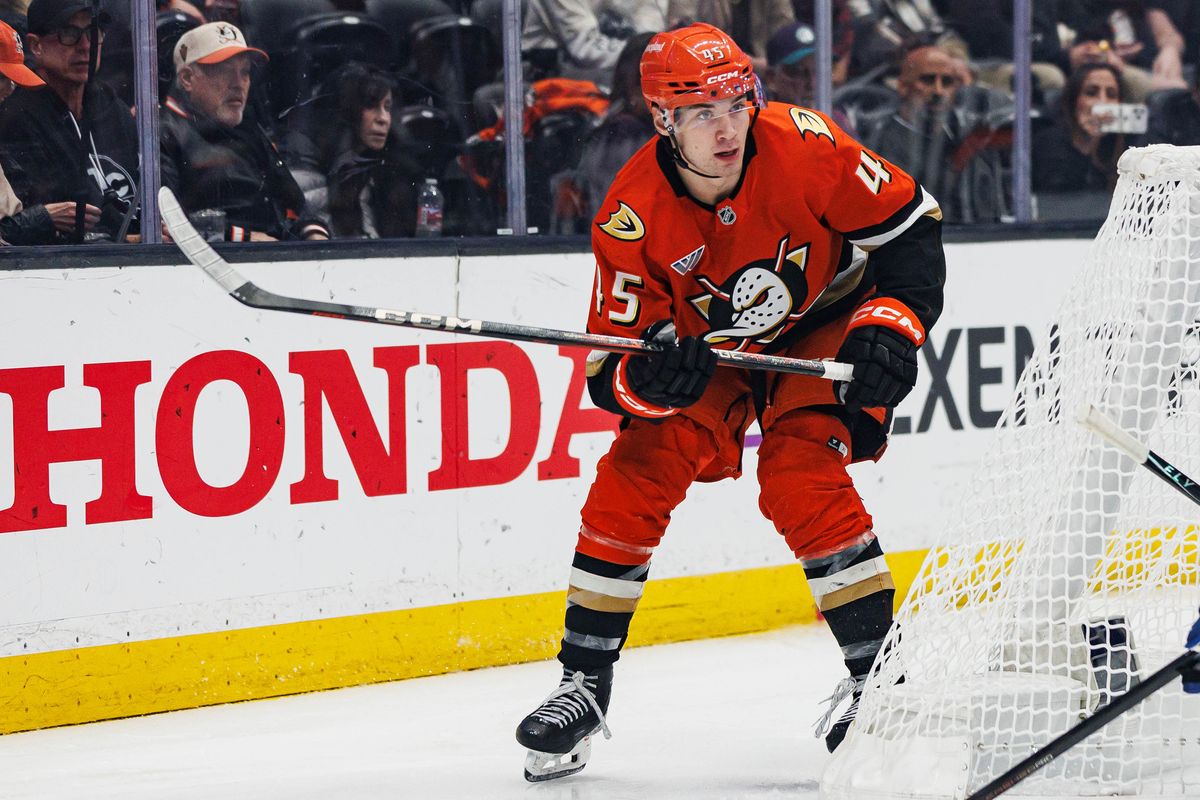 Beckett Sennecke #45 of the Anaheim Ducks looks on after passing the puck during an NHL regular season game against the Vancouver Canucks on October 27, 2026 at Honda Center in Anaheim, California. Beckett Sennecke #45 of the Anaheim Ducks looks on after passing the puck during an NHL regular season game against the Vancouver Canucks on October 27, 2026 at Honda Center in Anaheim, California.