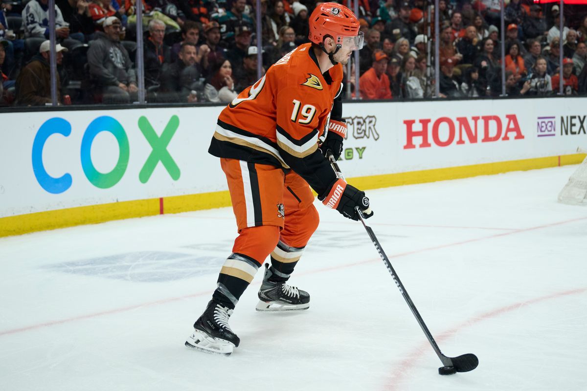The Anaheim Ducks right wing Troy Terry (19) controls the puck during an NHL game against The Toronto Maple Leafs, March 30th, 2026 in Anaheim, California.