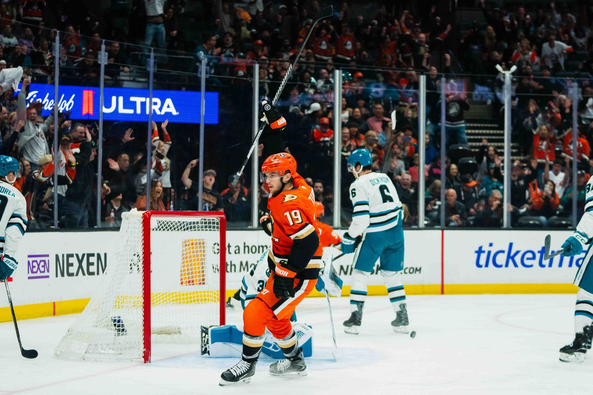 Anaheim Ducks right wing Troy Terry (19) celebrates a goal during an NHL hockey game against the San Jose Sharks, Thursday, April 9th, 2026 in Anaheim, California Anaheim Ducks right wing Troy Terry (19) celebrates a goal during an NHL hockey game against the San Jose Sharks, Thursday, April 9th, 2026 in Anaheim, California