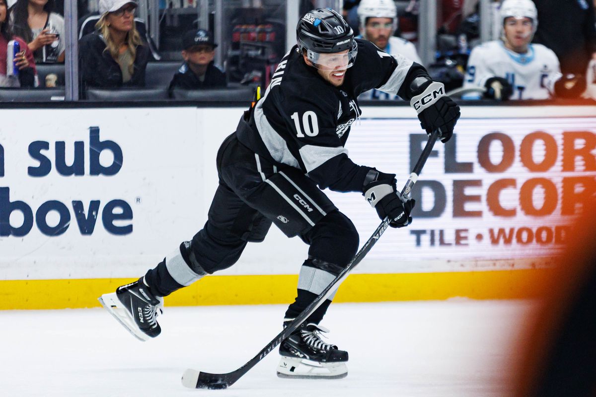 Los Angeles Kings left wing Artemi Panarin (#10) shoots the puck during an NHL match against the Utah Mammoth on March 28, 2026 in Los Angeles, California.