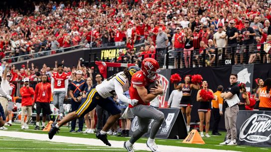 Jackson Arnold wills UNLV to statement win despite dramatic second half taken at Allegiant Stadium (UNLV Rebels)