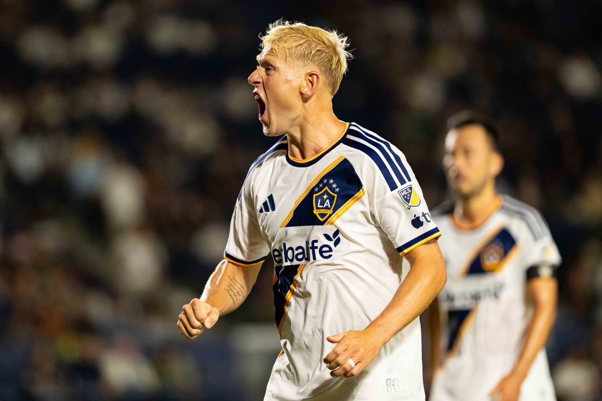 Los Angeles Galaxy defender Jakob Glesnes (5) hypes up the crowd during an MLS game, against the San Jose Earthquakes on Wednesday August 19th, 2026 in Carson, Calif