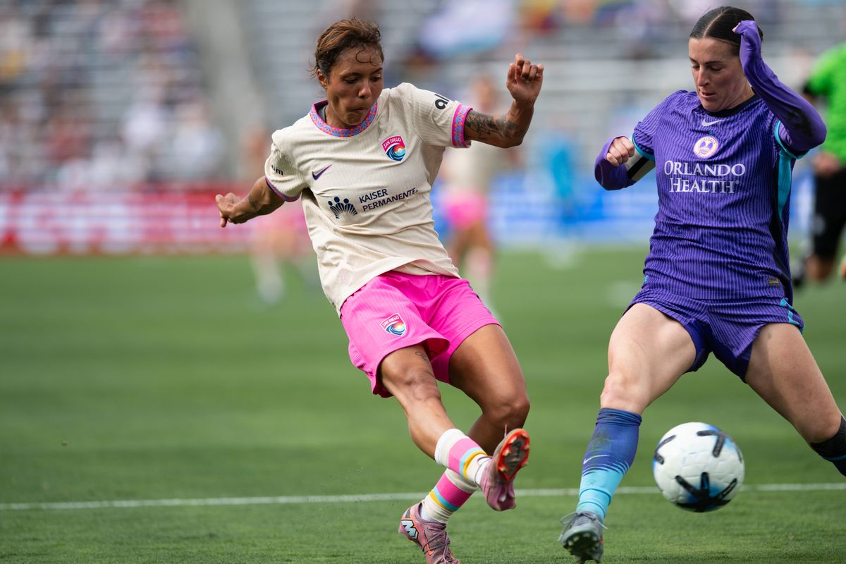 San Diego Wave midfielder Gia Corley (11) attempts a shot at goal during an NWSL match between Orlando Pride SC and San Diego Wave FC on Sunday, May 24, 2026 at Snapdragon Stadium in San Diego Calif. San Diego Wave midfielder Gia Corley (11) attempts a shot at goal during an NWSL match between Orlando Pride SC and San Diego Wave FC on Sunday, May 24, 2026 at Snapdragon Stadium in San Diego Calif.